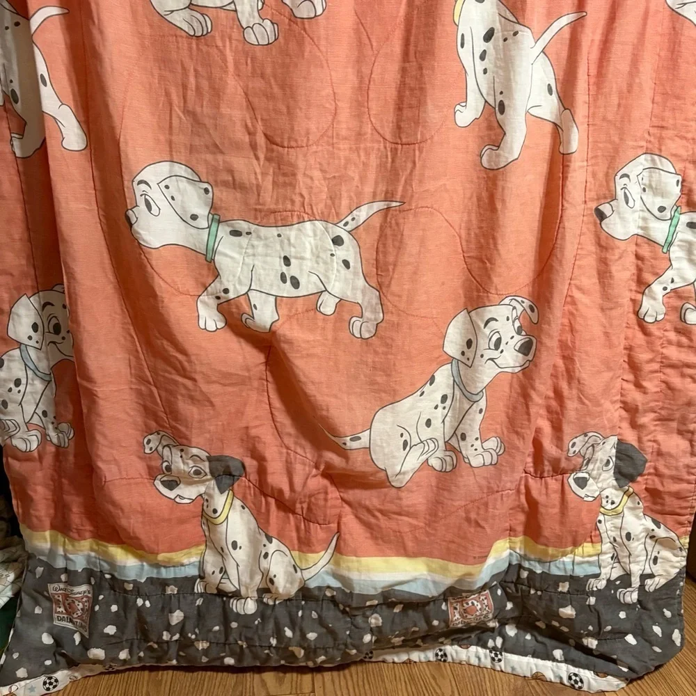 Vintage 101 Dalmatians Comforter